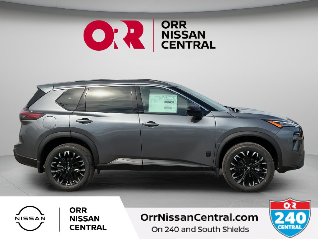 New 2027 Nissan Rogue Dark Armor FWD image 4