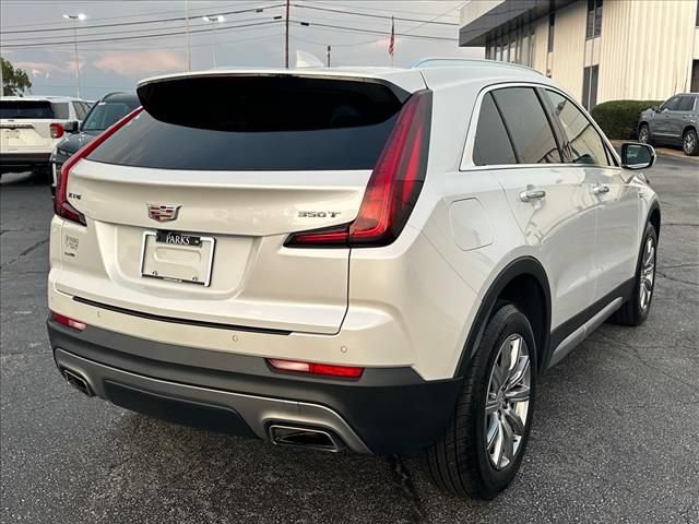 Certified 2023 Cadillac XT4 Premium Luxury w/ Cold Weather Package AWD/4WD image 13