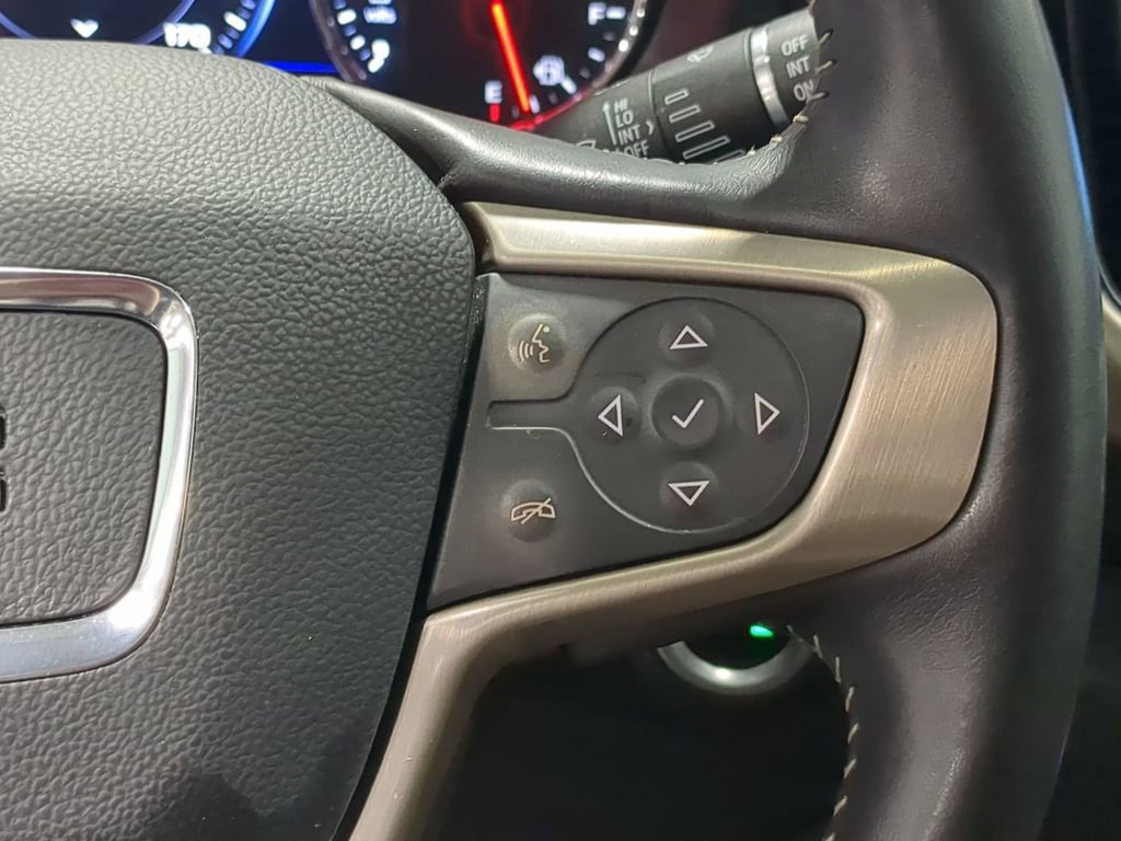 Used 2022 GMC Terrain Denali image 30