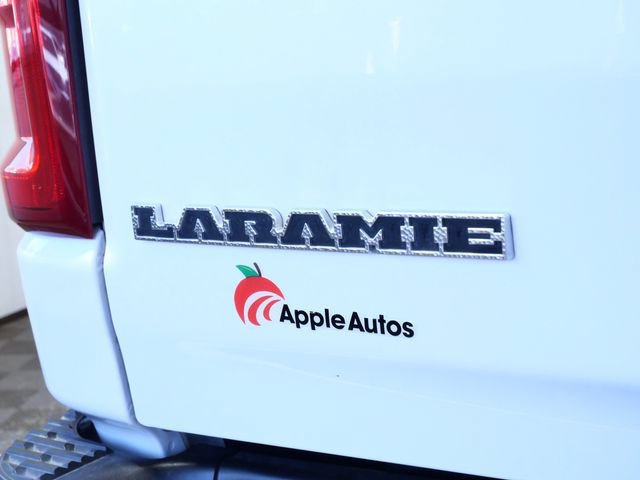 Used 2025 RAM 1500 Laramie w/ Sport Appearance Package AWD/4WD image 8