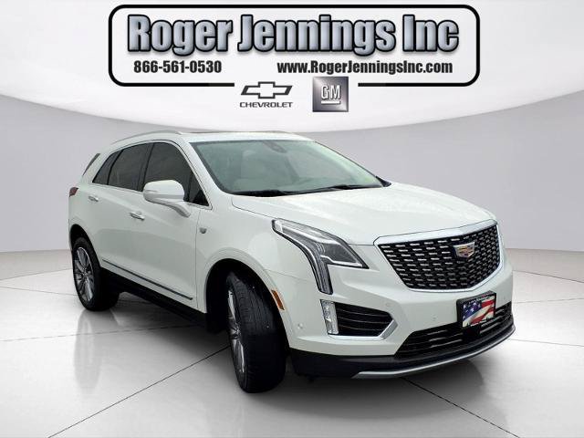 Used 2024 Cadillac XT5 Premium Luxury w/ Technology Package AWD/4WD image 6