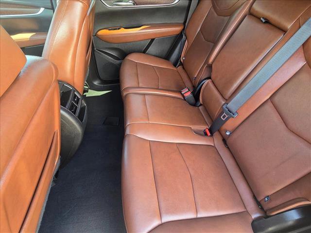 Used 2021 Cadillac XT5 Premium Luxury AWD/4WD image 18