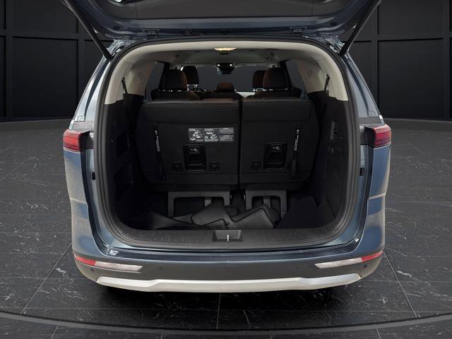 Used 2024 Kia Carnival EX image 14