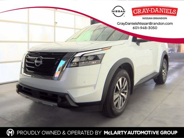 Certified 2025 Nissan Pathfinder SL AWD/4WD image 1