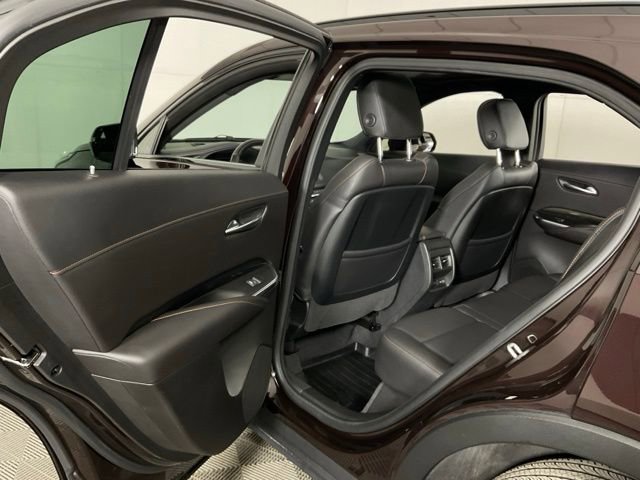 Used 2021 Cadillac XT4 Sport w/ Cold Weather Package image 30