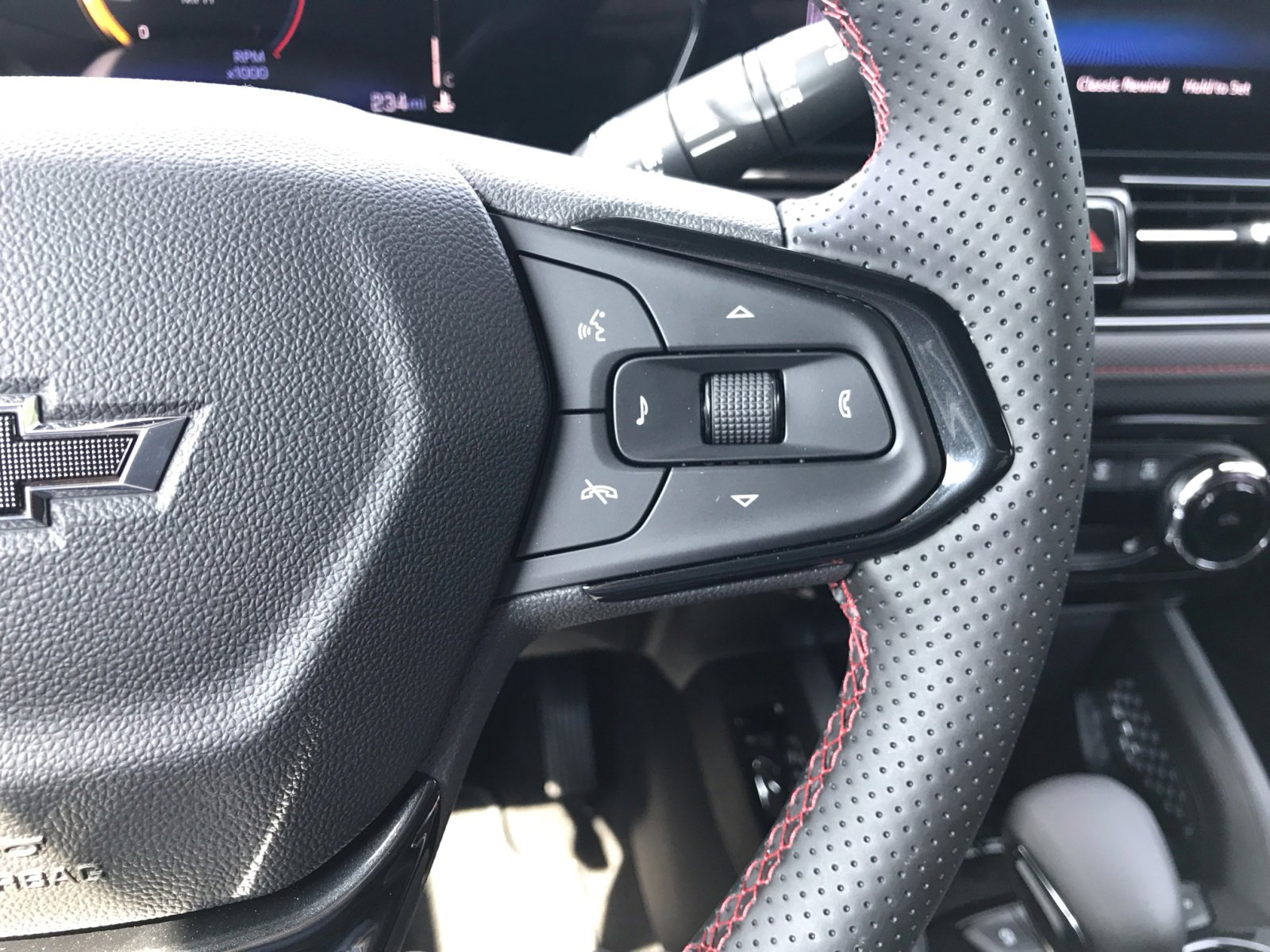 New 2025 Chevrolet TrailBlazer RS w/ Convenience Package image 20