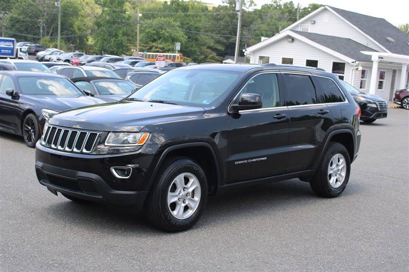 Used 2014 Jeep Grand Cherokee Laredo w/ Quick Order Package 23E AWD/4WD image 3
