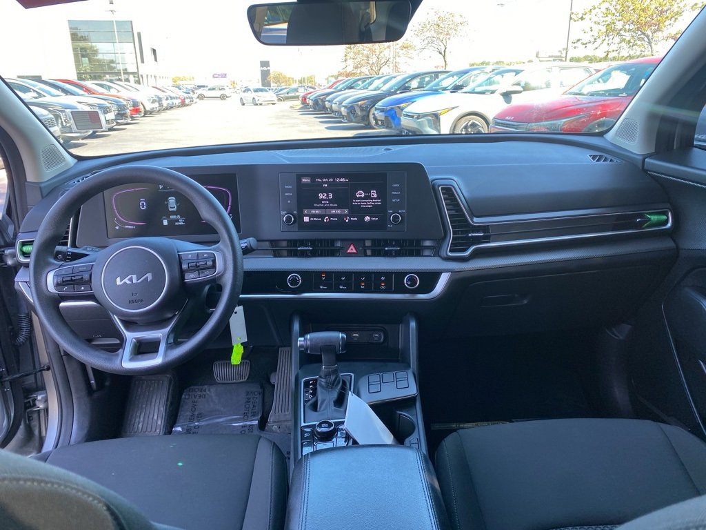 Used 2023 Kia Sportage LX image 28
