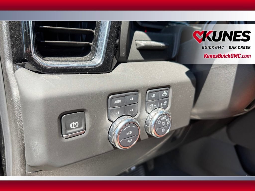 Used 2025 GMC Sierra 2500 Denali Ultimate w/ Snow Plow Prep/Camper Package AWD/4WD image 15