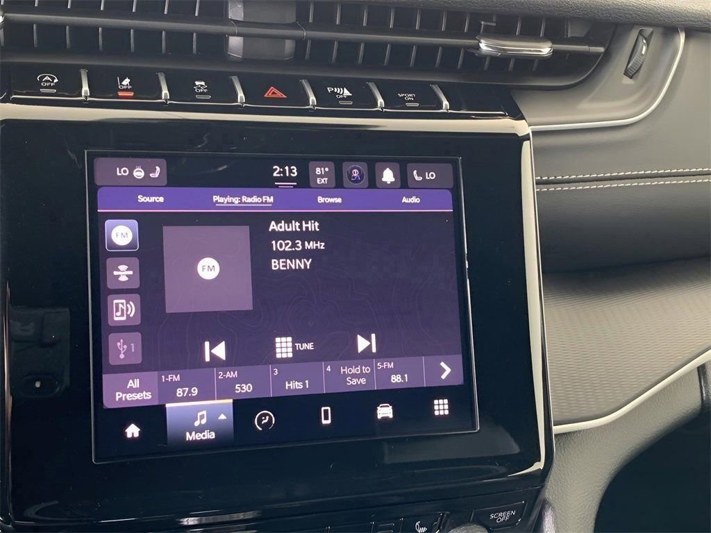 New 2025 Jeep Grand Cherokee L Altitude image 41