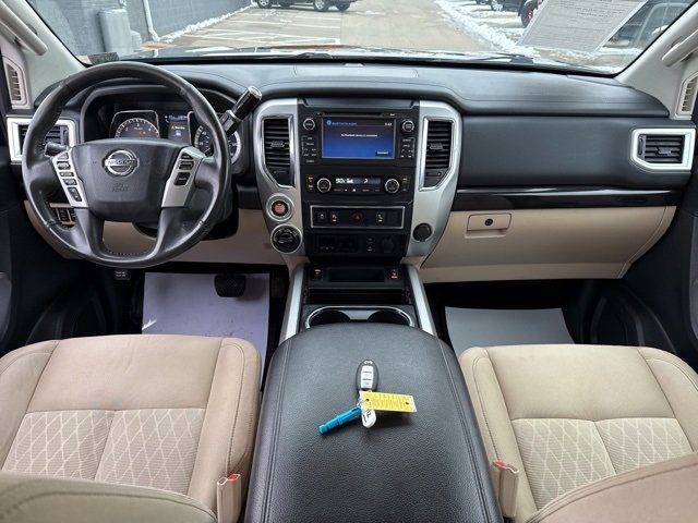 Used 2017 Nissan Titan SV image 37