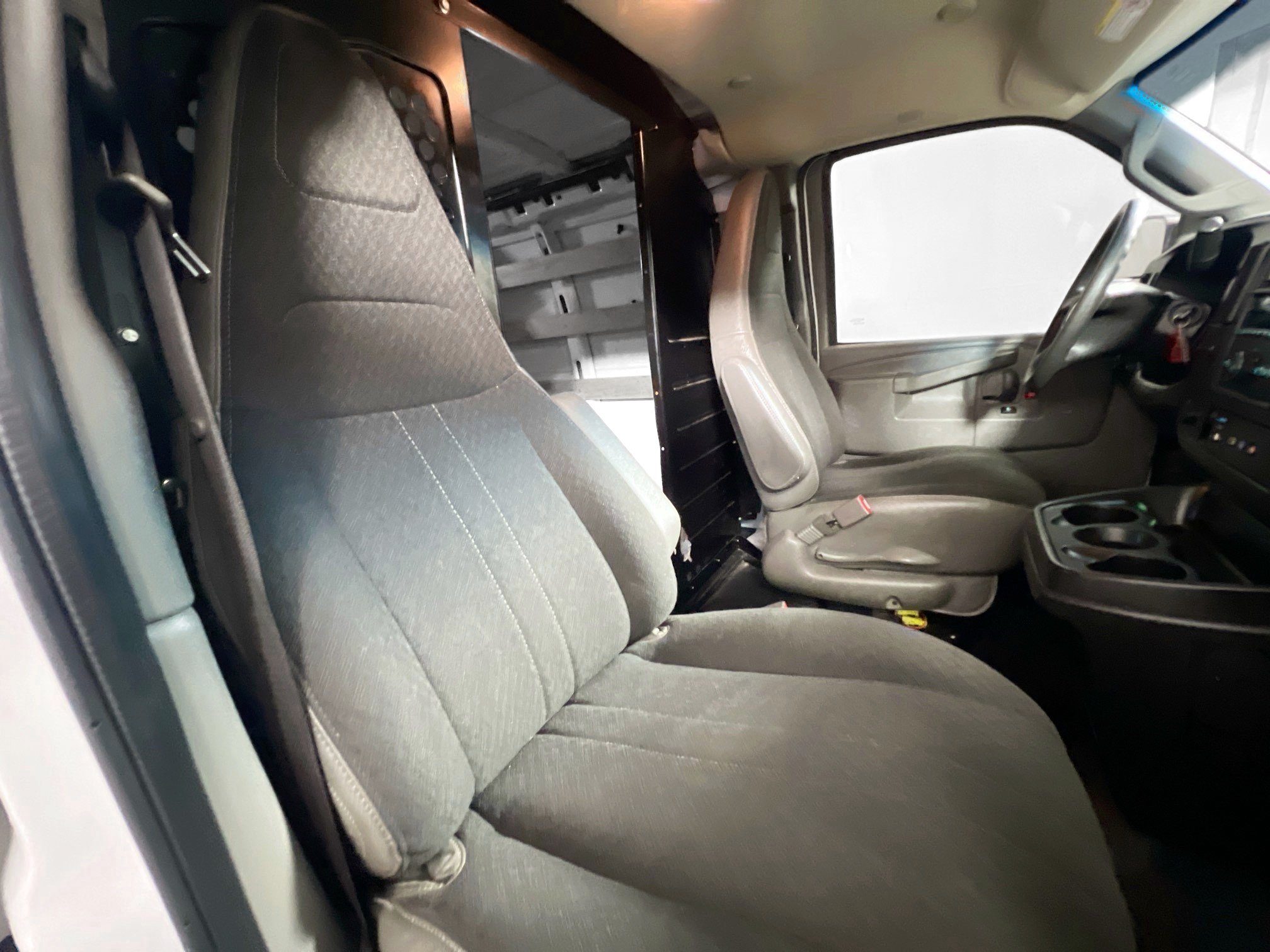 Used 2020 GMC Savana 2500 w/ Driver Convenience Package RWD image 29