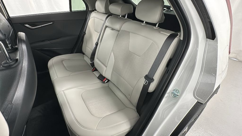 New 2025 Kia Niro EX image 12