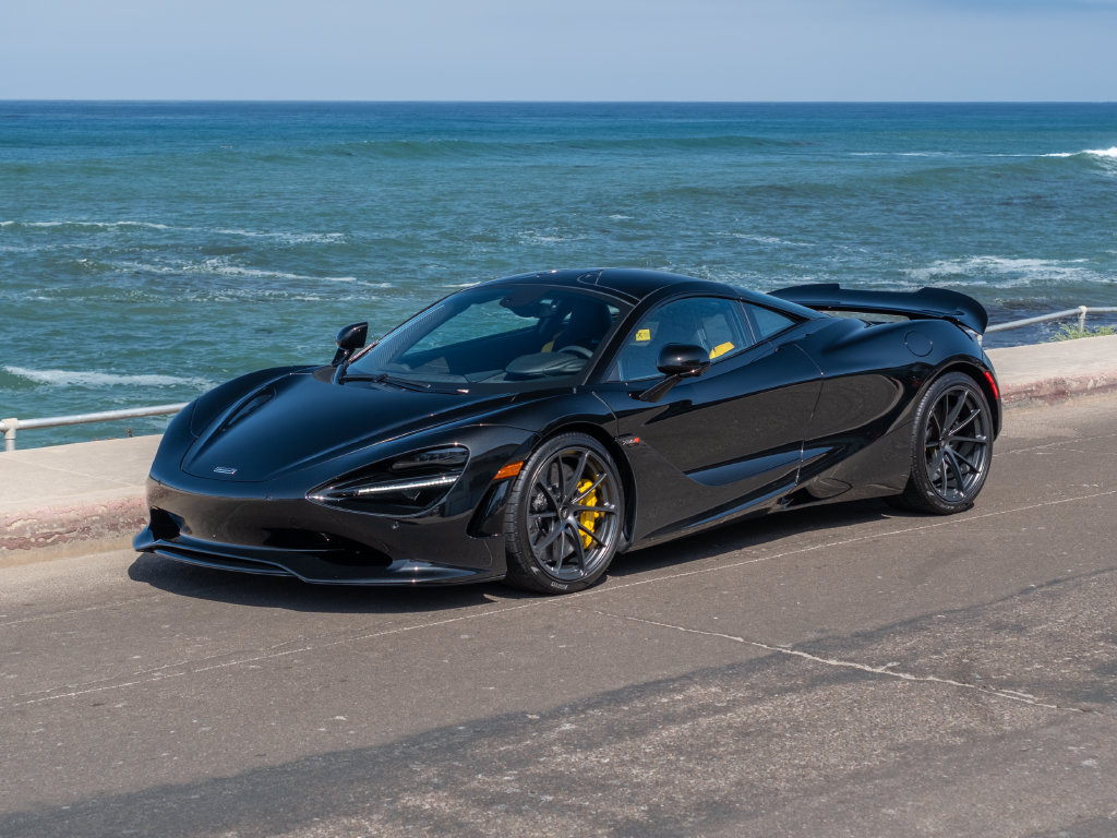 New 2027 McLaren 750S RWD image 1