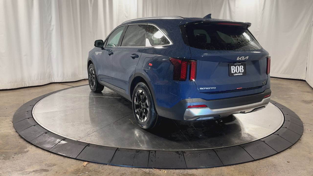 New 2026 Kia Sorento S image 7