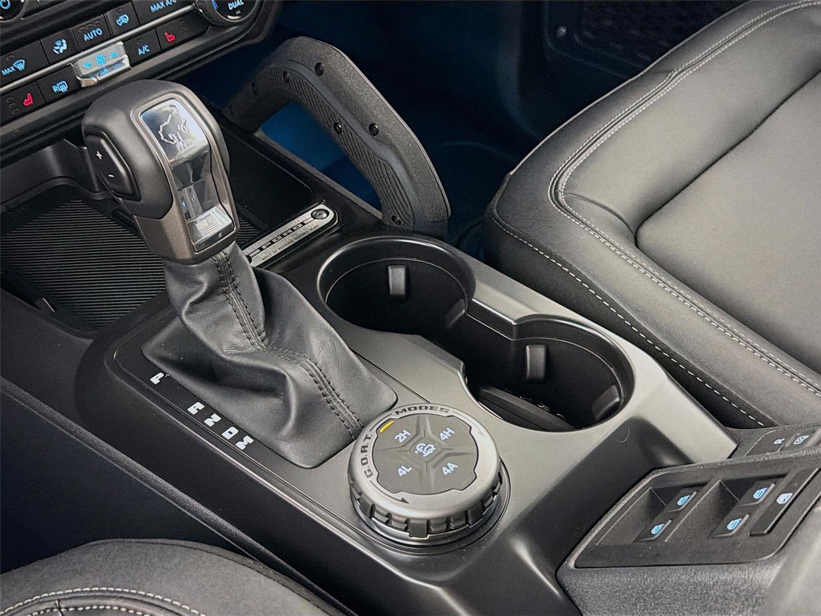 New 2025 Ford Bronco Big Bend w/ Black Diamond Package image 18