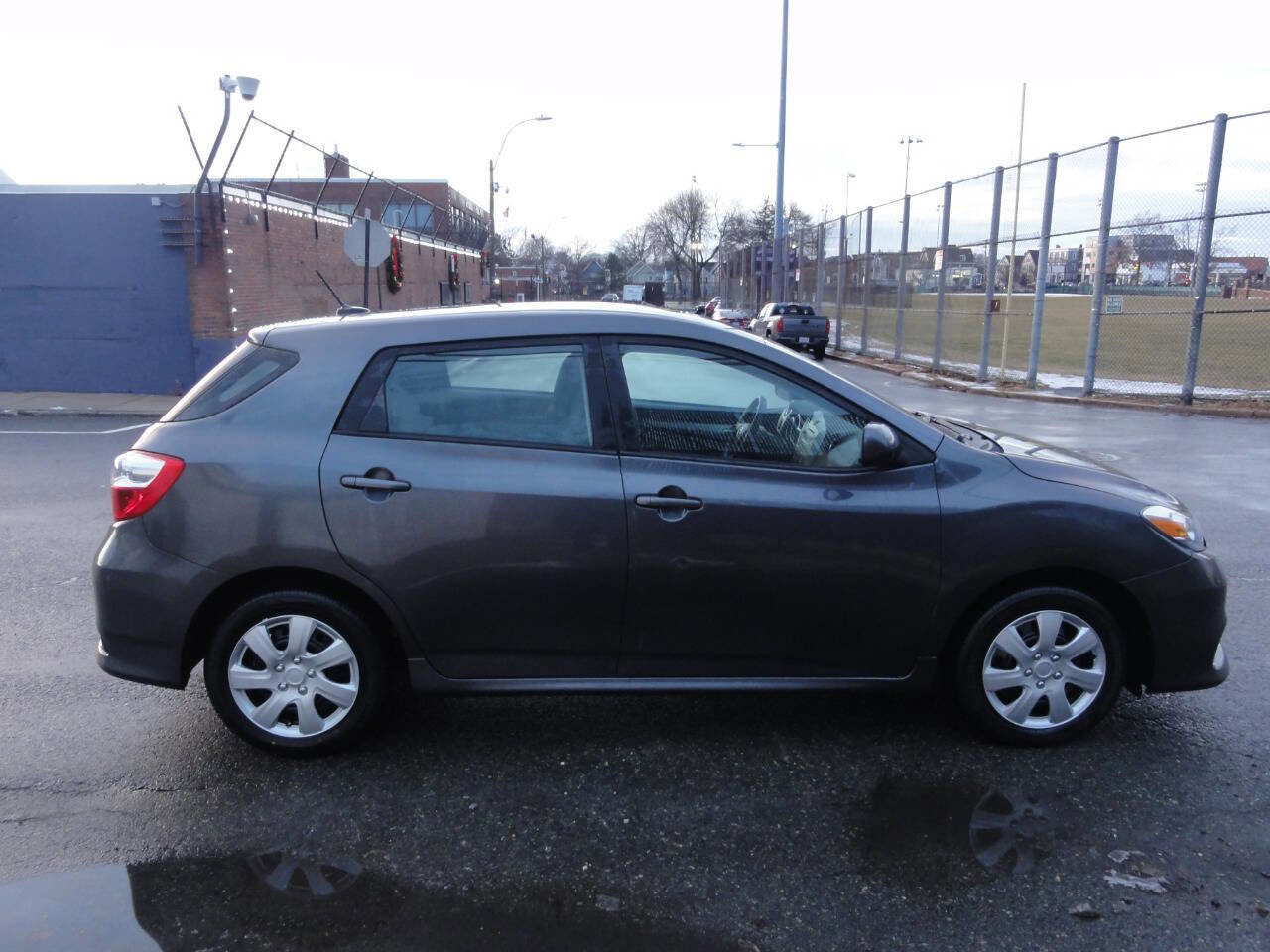 Used 2012 Toyota Matrix L image 11