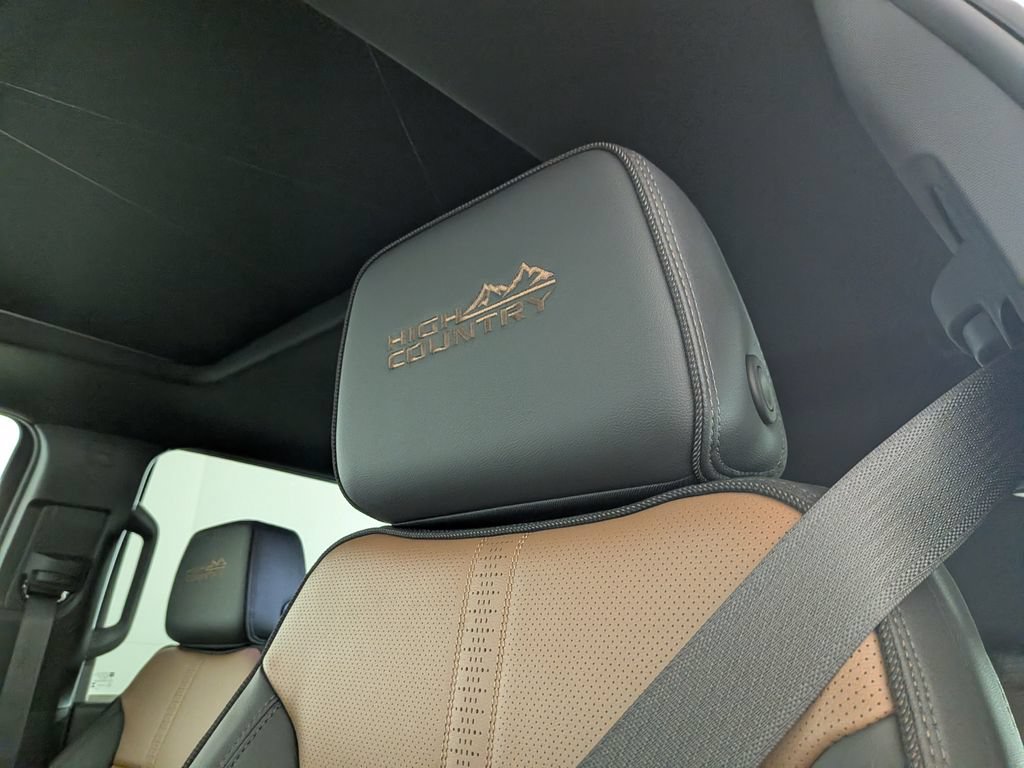 New 2026 Chevrolet Silverado 3500 High Country w/ High Country Premium Package AWD/4WD image 16