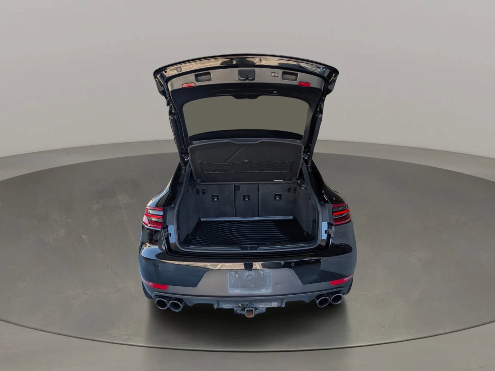Used 2018 Porsche Macan Sport Edition w/ Premium Package Plus AWD/4WD image 14