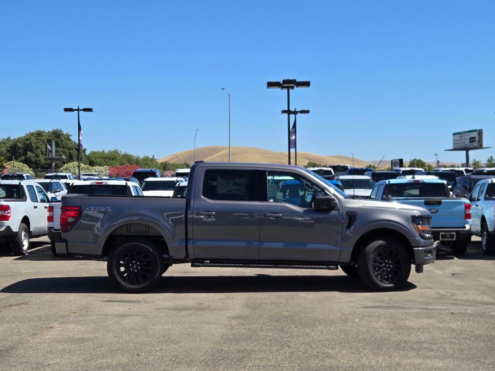 New 2026 Ford F150 XLT w/ Equipment Group 302A MID AWD/4WD image 3