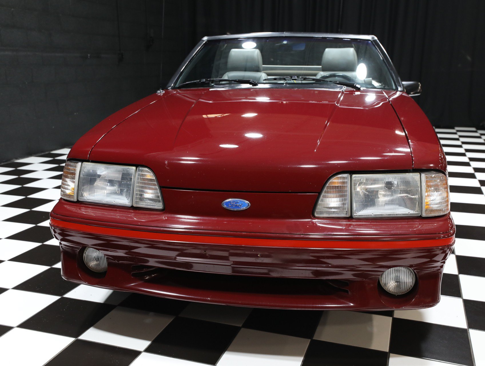 Used 1987 Ford Mustang GT RWD image 18