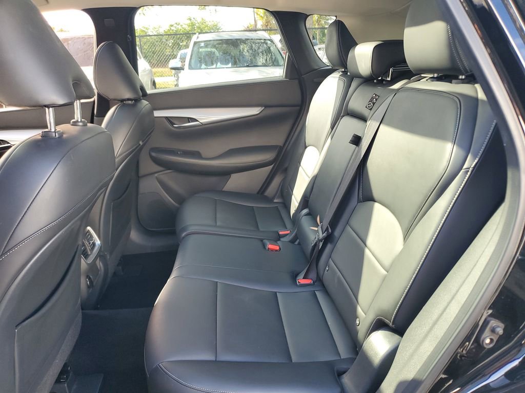 Used 2020 INFINITI QX50 Luxe w/ Navigation Package image 14