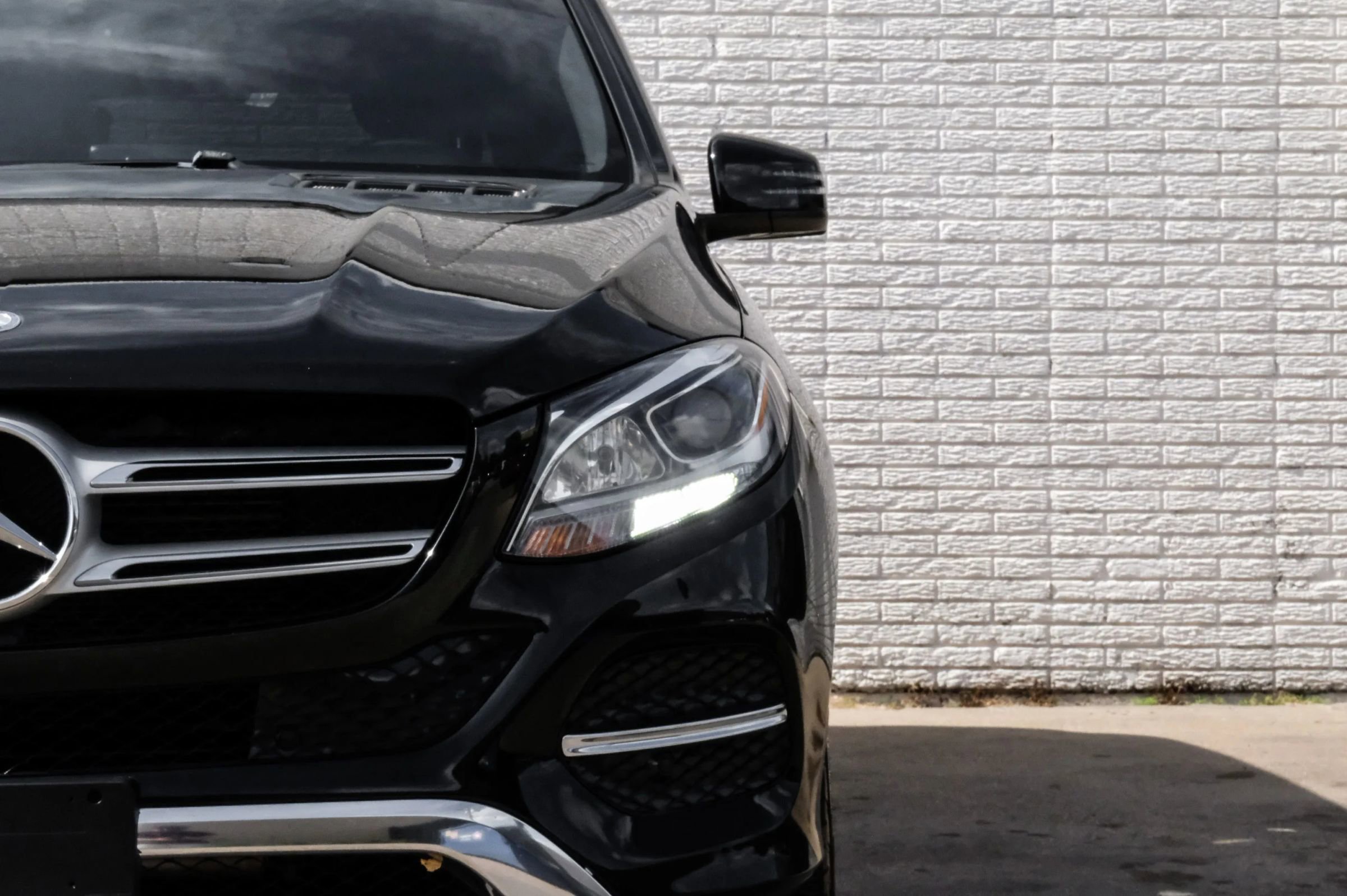 Used 2017 Mercedes-Benz GLE 350 4MATIC w/ Premium 1 Package image 51