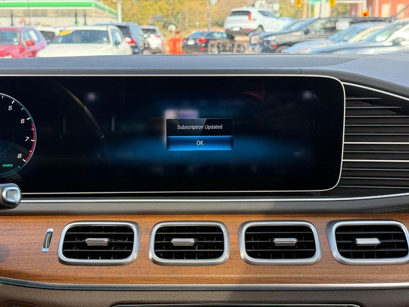 Used 2020 Mercedes-Benz GLS 450 4MATIC image 16