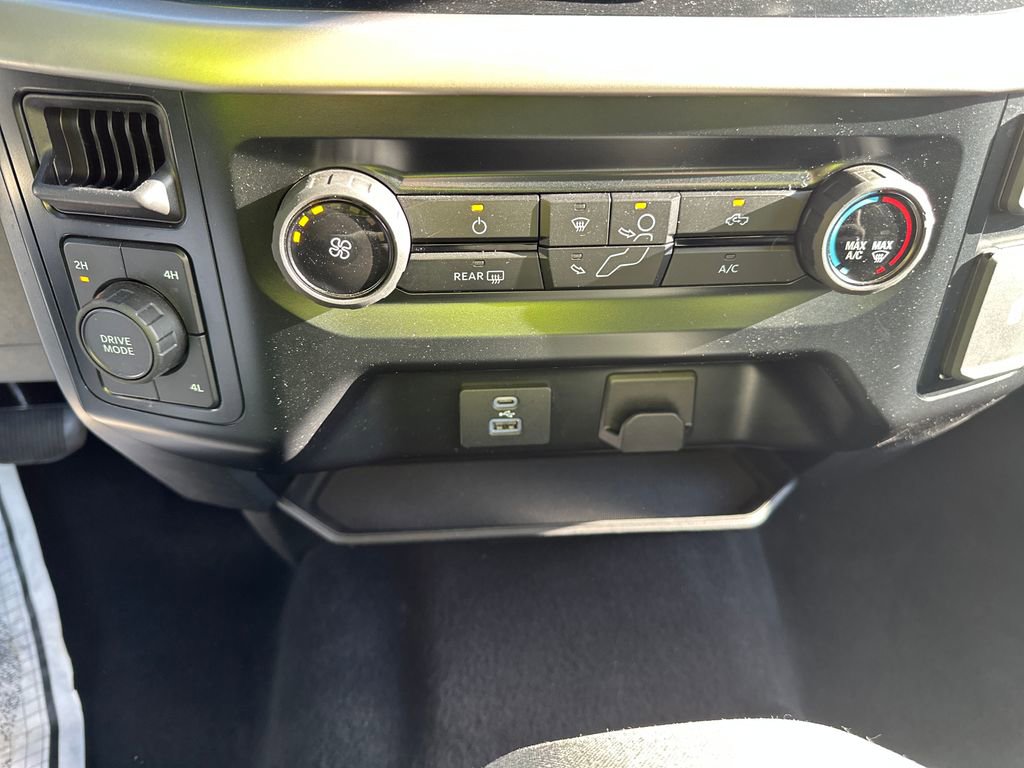 Used 2023 Ford F150 XLT image 42