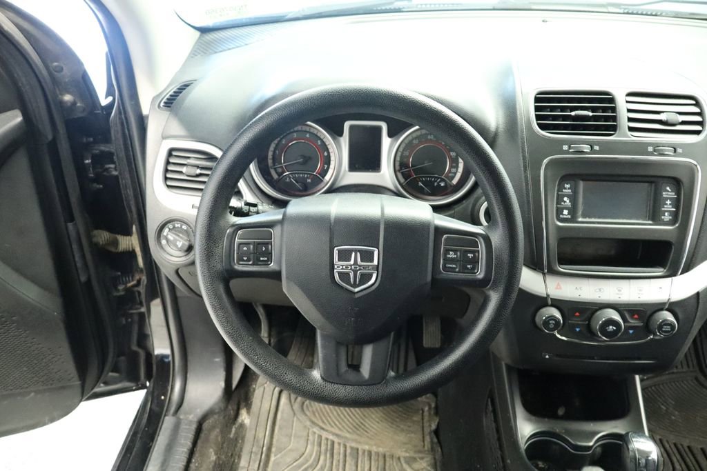 Used 2017 Dodge Journey SXT w/ Comfort/Convenience Group image 24