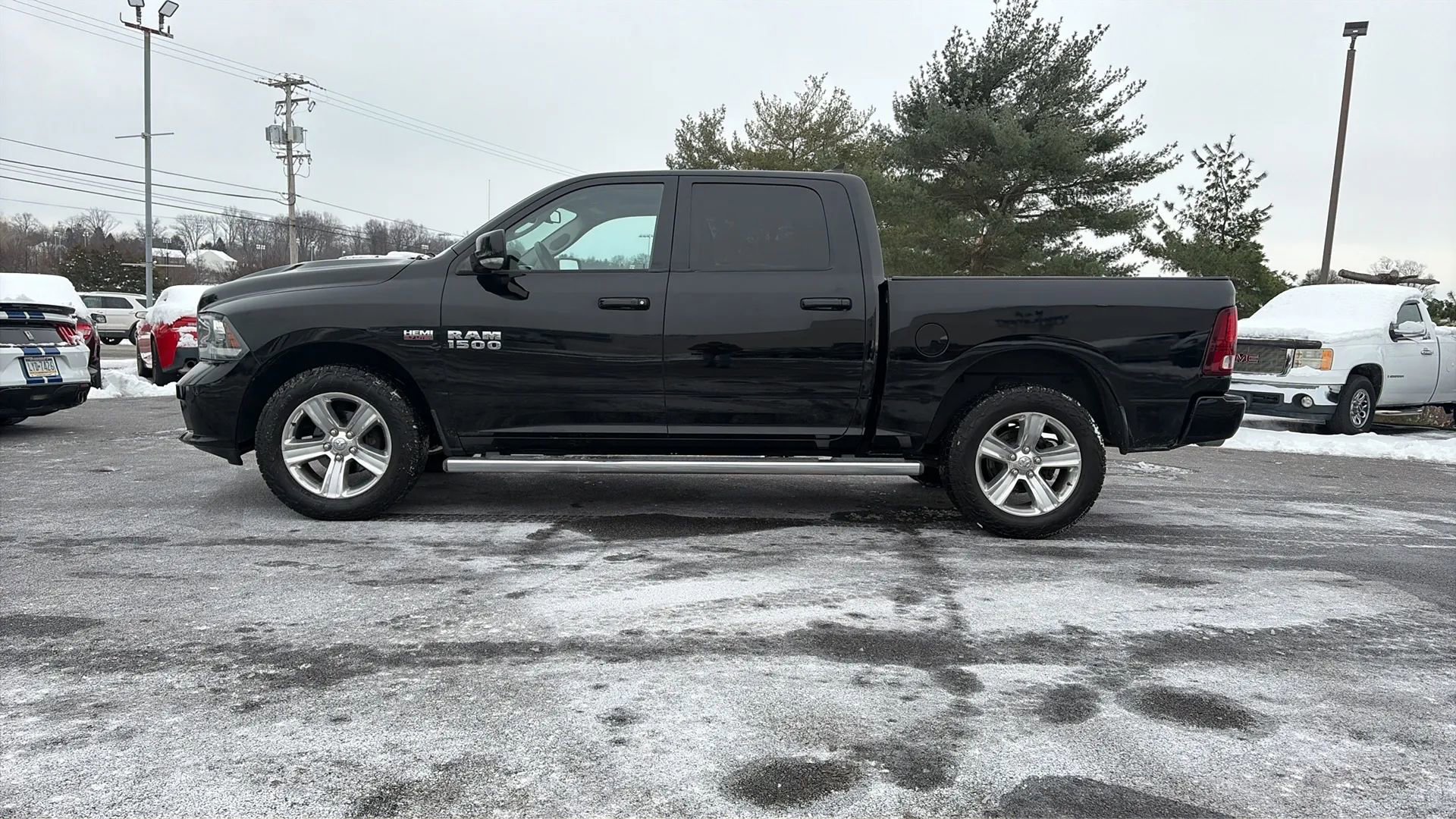 Used 2015 RAM 1500 Sport w/ Convenience Group image 5