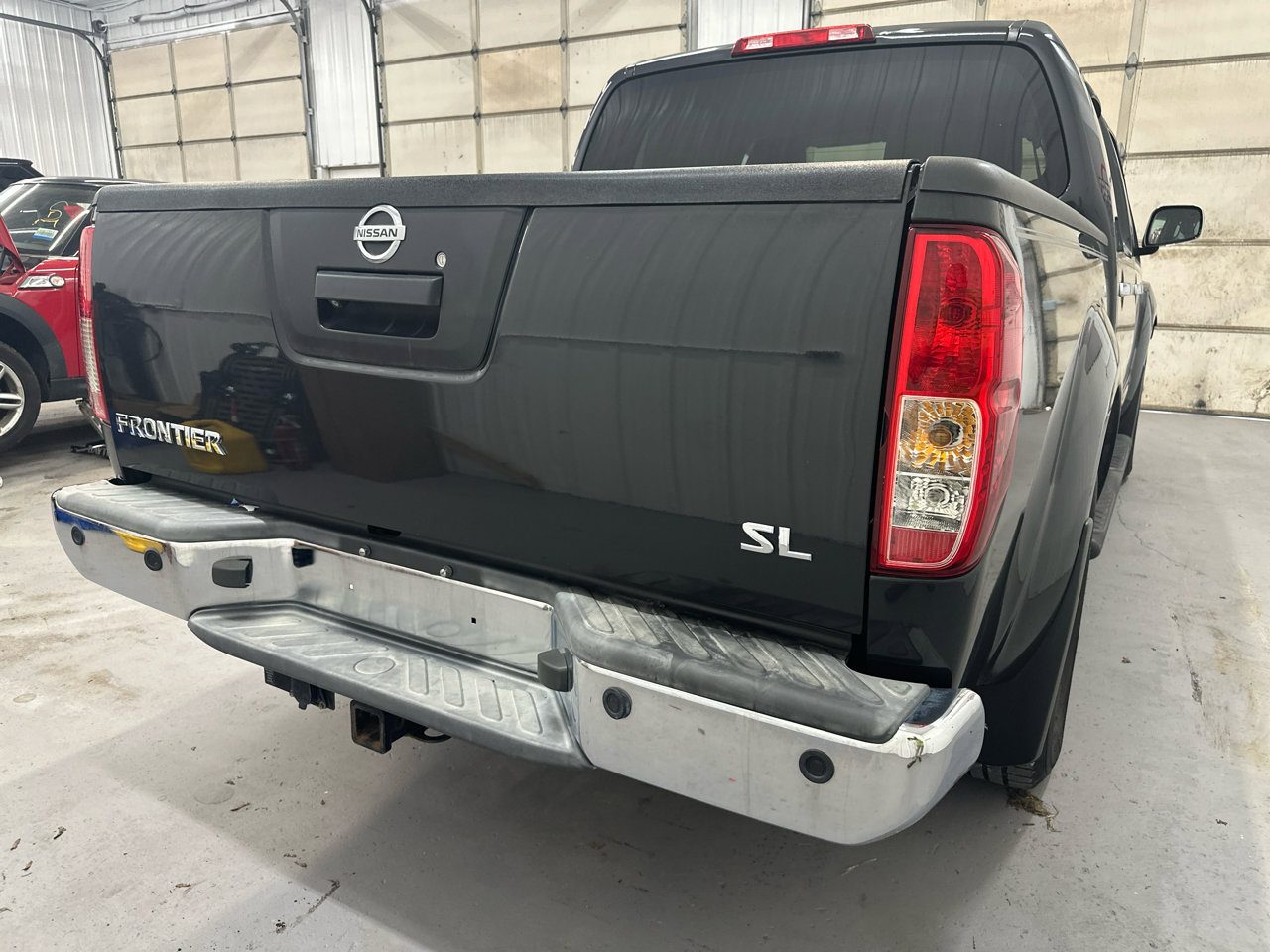 Used 2013 Nissan Frontier SL image 15