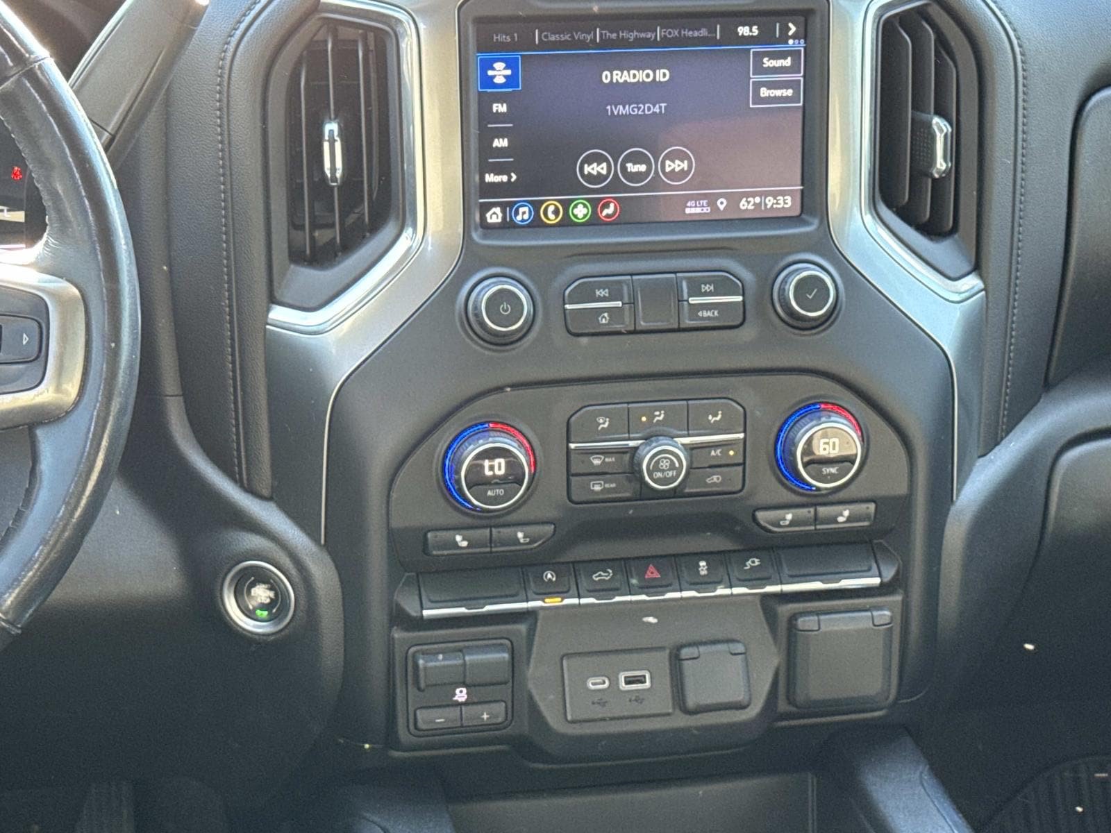 Used 2019 Chevrolet Silverado 1500 RST RWD image 16