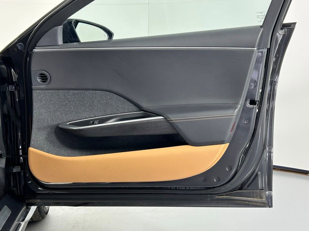 Used 2023 Lucid Air Touring image 9