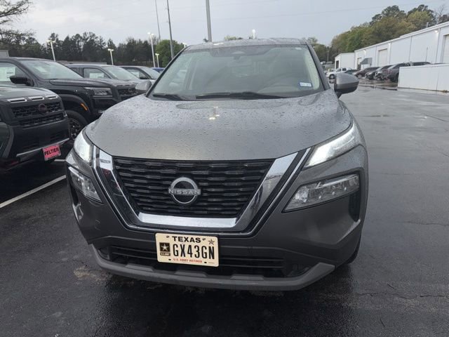 Used 2023 Nissan Rogue SV image 7