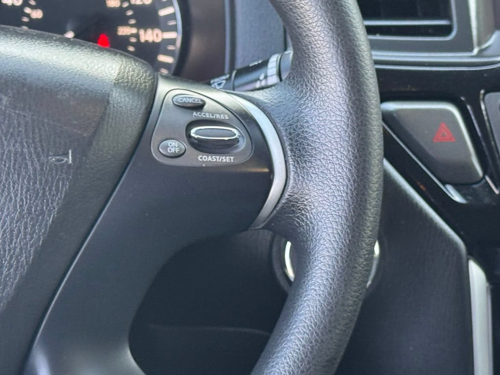 Certified 2019 Nissan Pathfinder S FWD image 16