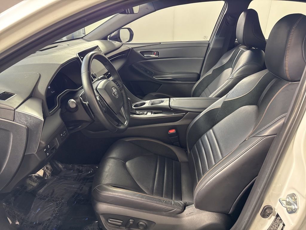 Used 2022 Toyota Avalon XSE FWD image 14