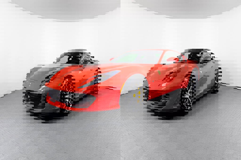 Certified 2020 Ferrari 812 Superfast image 15