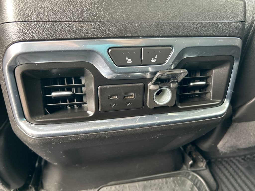 Used 2020 Chevrolet Silverado 2500 LTZ w/ LTZ Premium Package image 22