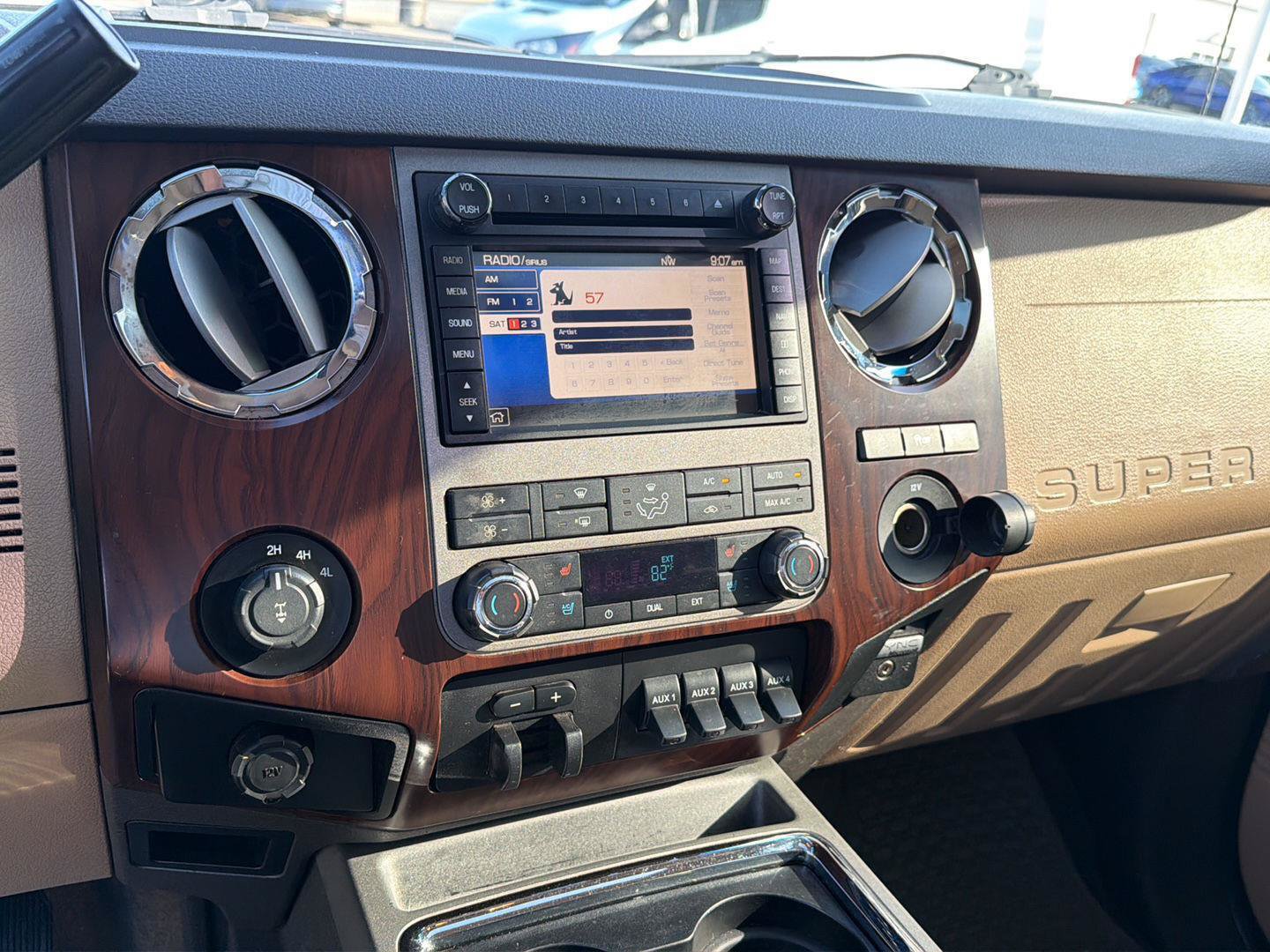 Used 2012 Ford F350 Lariat w/ Lariat Ultimate Pkg AWD/4WD image 23