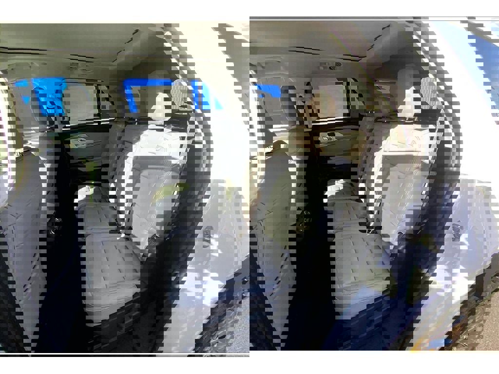 New 2026 Ford Explorer Active w/ Active Comfort Package image 11