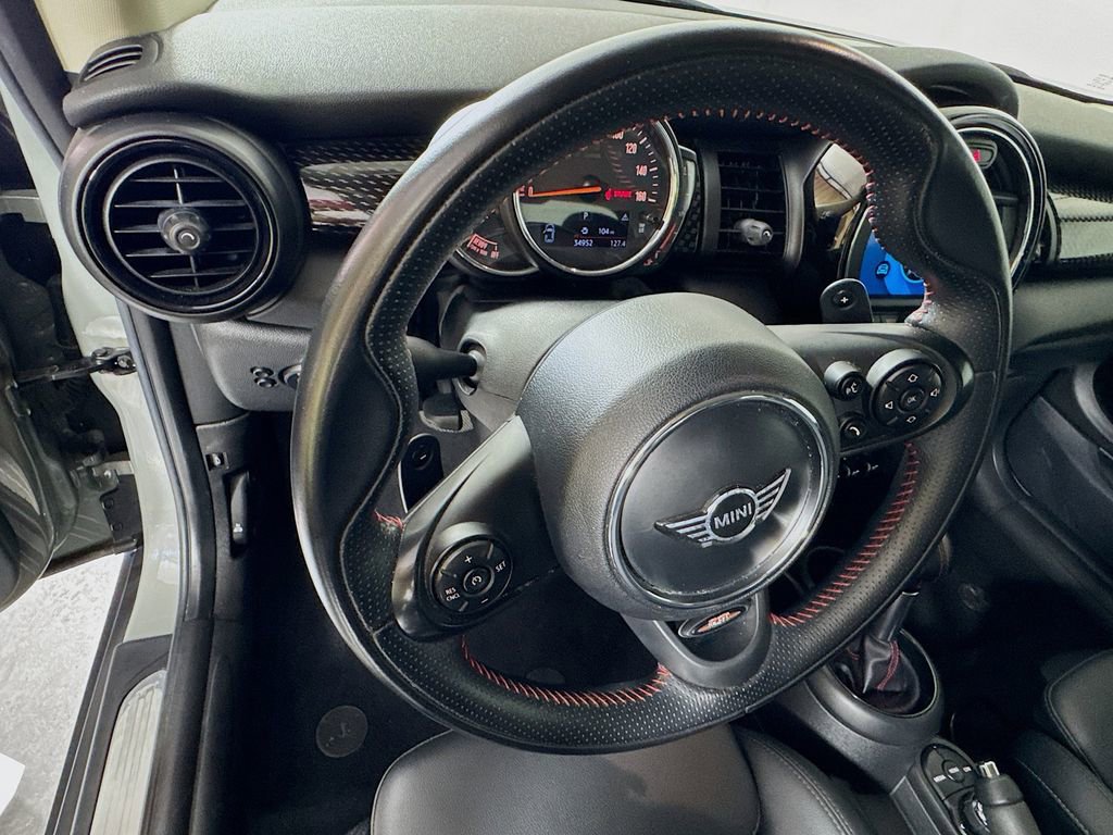 Used 2019 MINI Cooper S w/ Signature Upholstery Package image 12