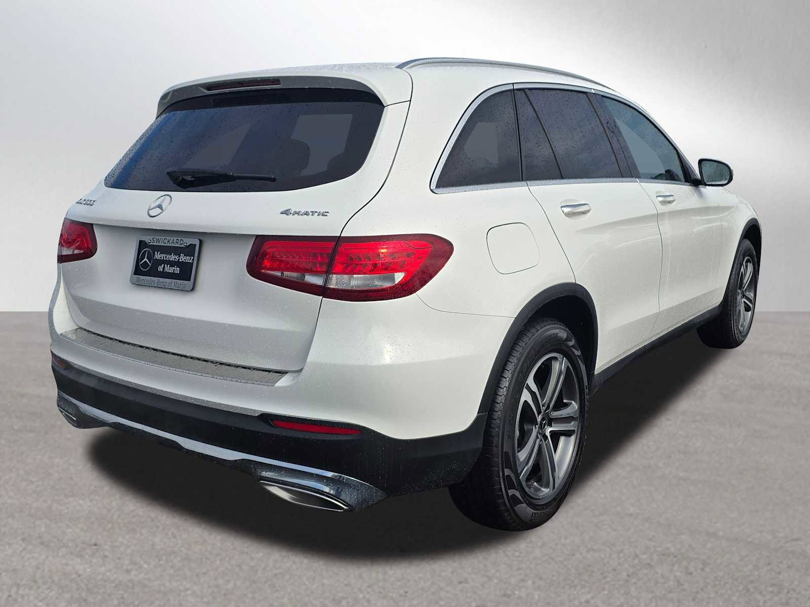 Used 2019 Mercedes-Benz GLC 300 4MATIC image 3