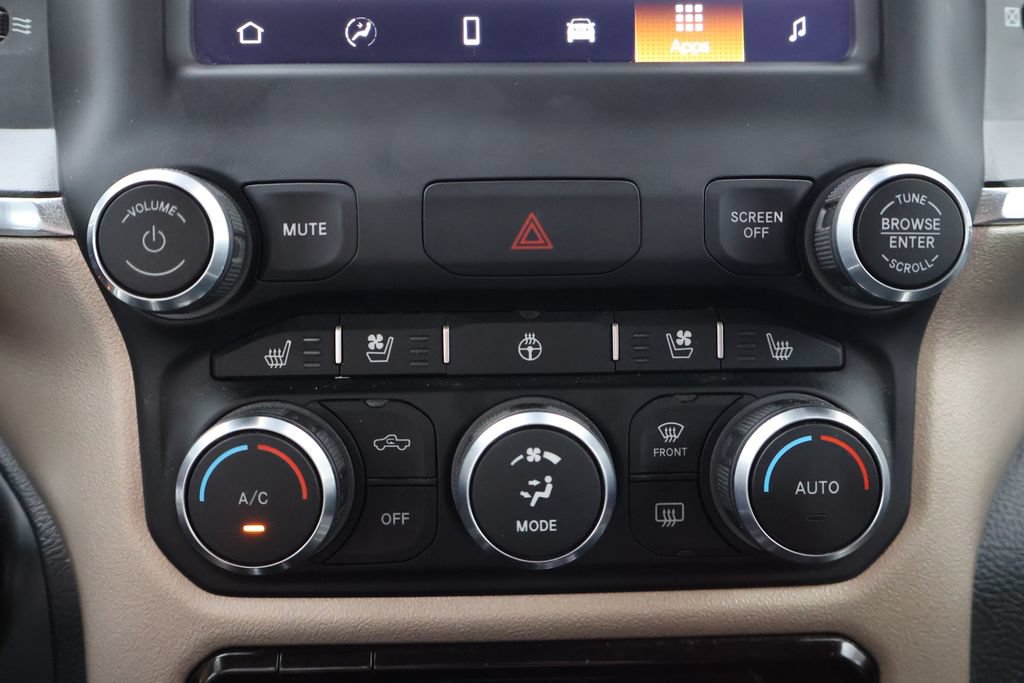 Used 2022 RAM 1500 Laramie AWD/4WD image 38