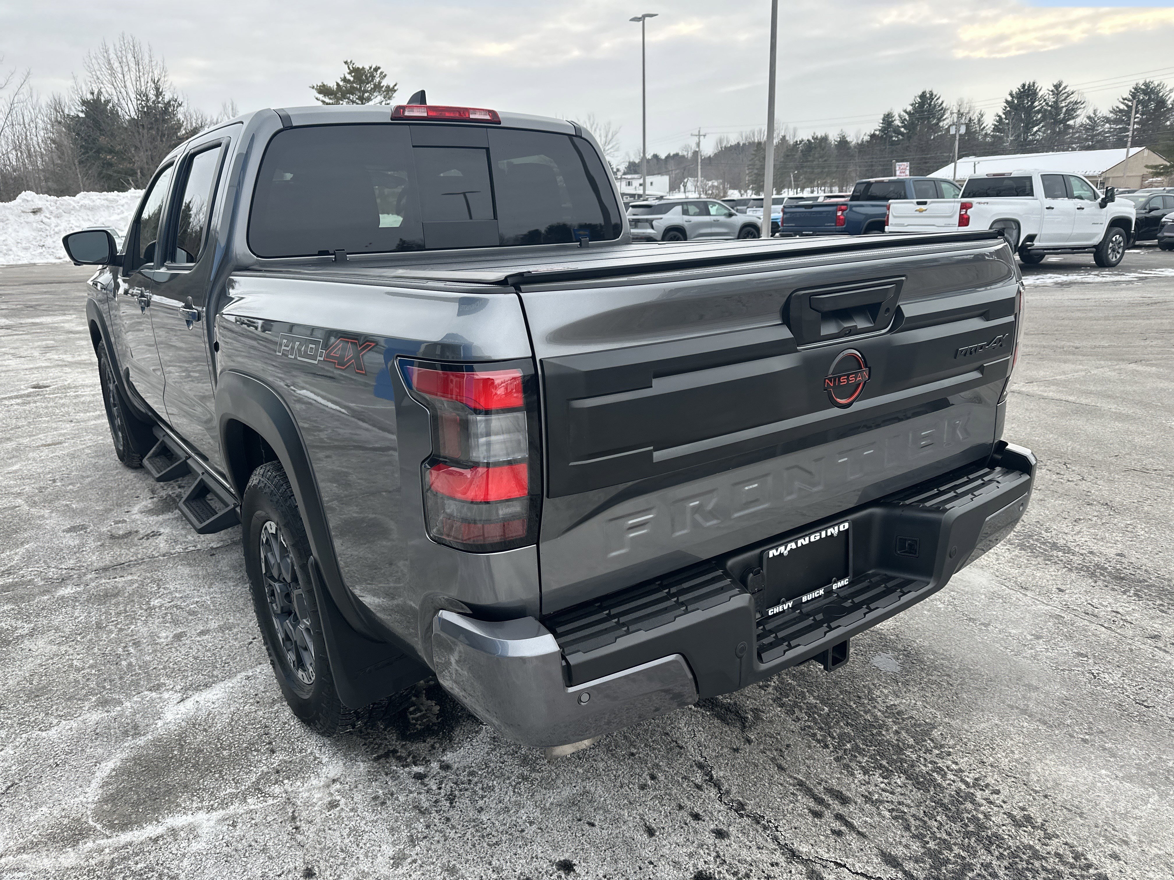 Used 2025 Nissan Frontier PRO-4X w/ Pro Premium Package image 4