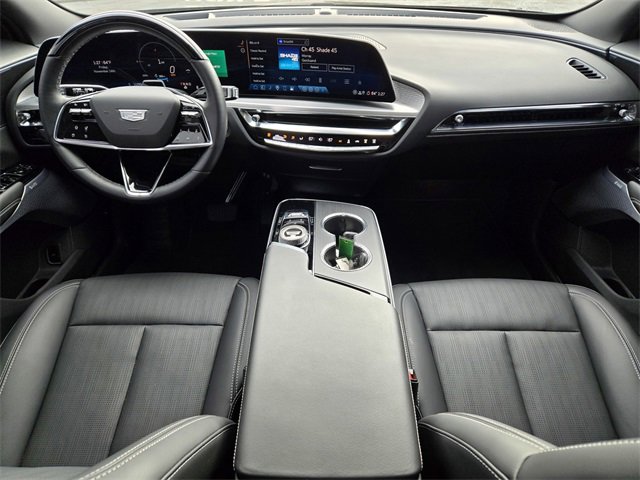 Used 2025 Cadillac Lyriq Sport image 12