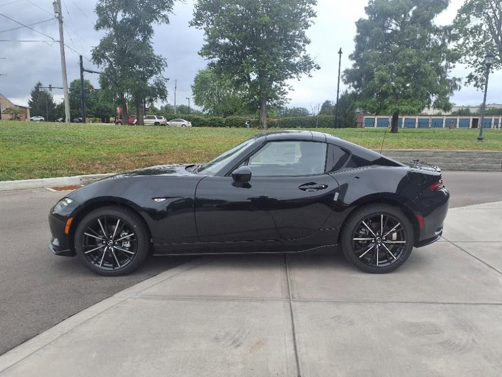 New 2025 MAZDA MX-5 Miata RF Grand Touring w/ Appearance Package image 3