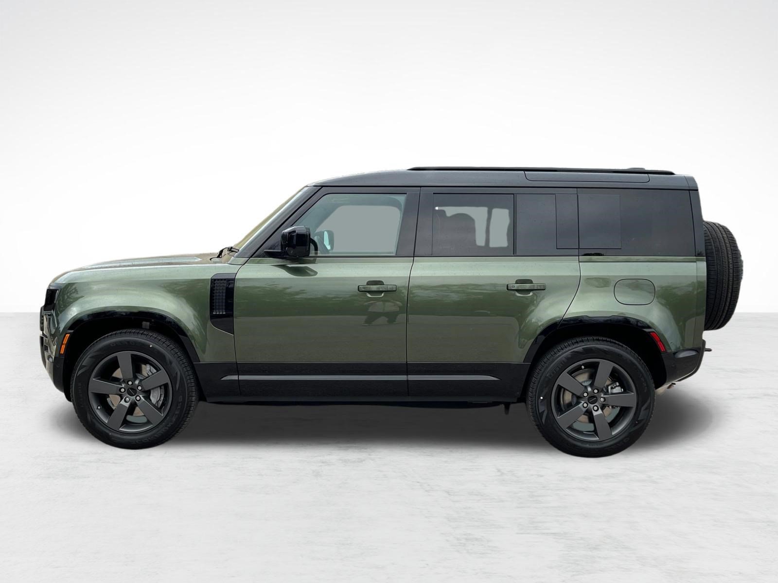 Used 2026 Land Rover Defender 110 X-Dynamic SE AWD/4WD image 2