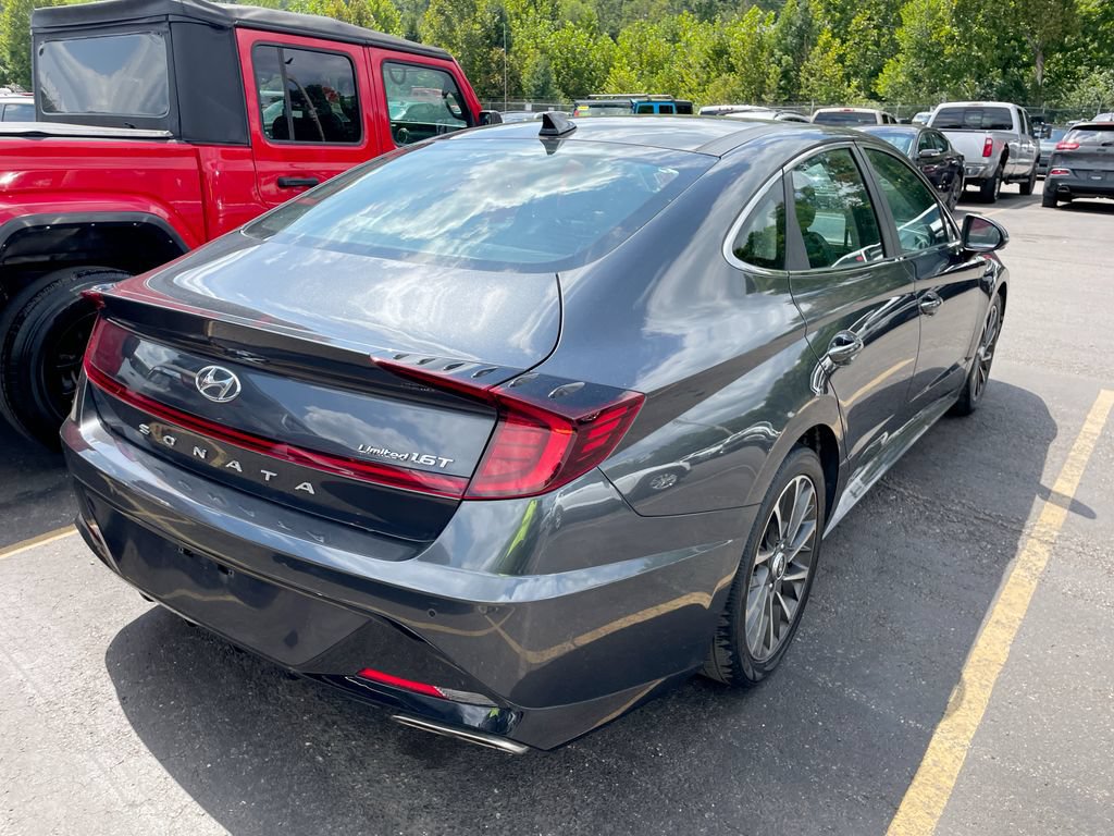 Used 2021 Hyundai Sonata Limited w/ Cargo Package FWD image 3
