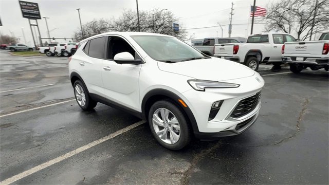 New 2026 Buick Encore GX Preferred image 2